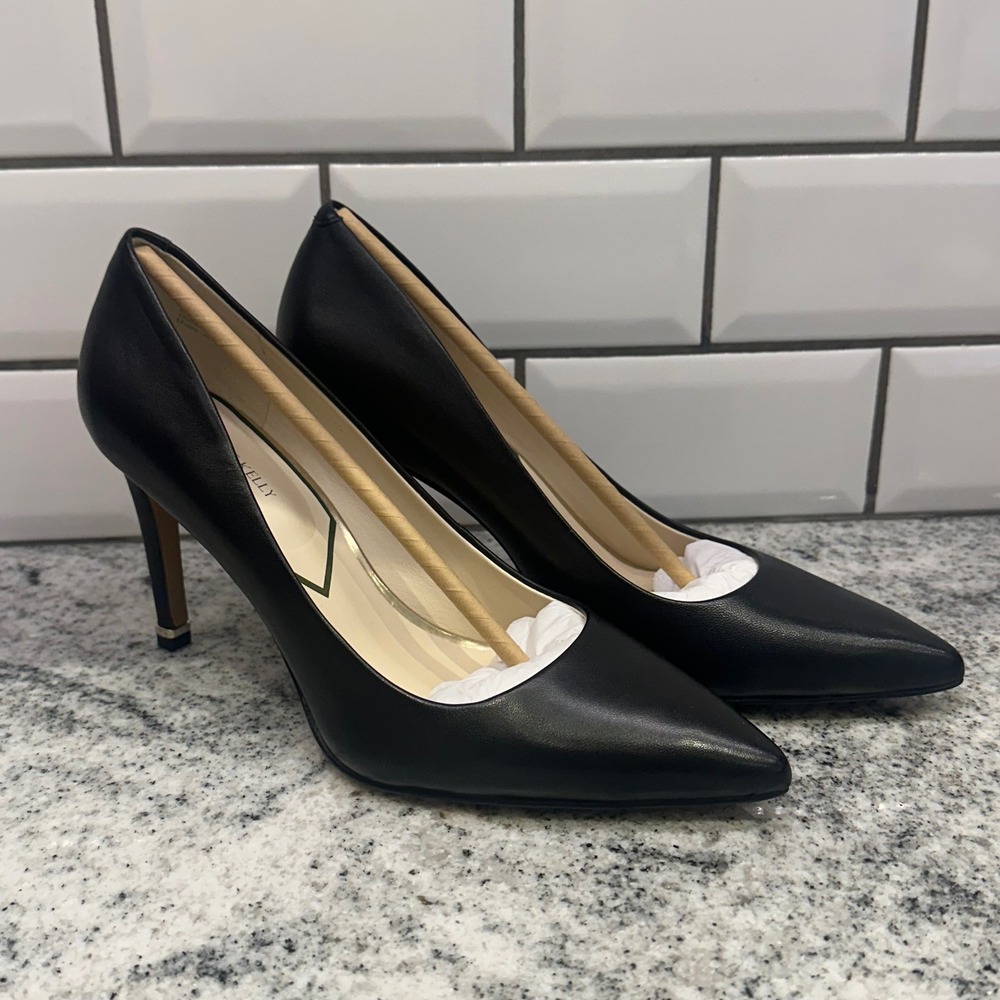 New Katherine Kelly Womens 7.5 Reese Pump Black Leather Pointed Stiletto Classic